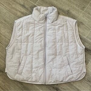 Thread And Supply Women’s Full
Zip Vest Size L Lavender Outerwear Casual Puffer